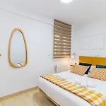 Modern Comfort In The Heart Of Lägenhet Zaragoza