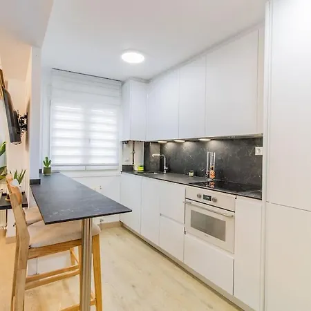 Apartamento Modern Comfort In The Heart Of Zaragoza