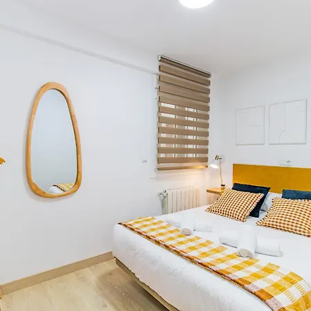 Modern Comfort In The Heart Of Apartamento Zaragoza