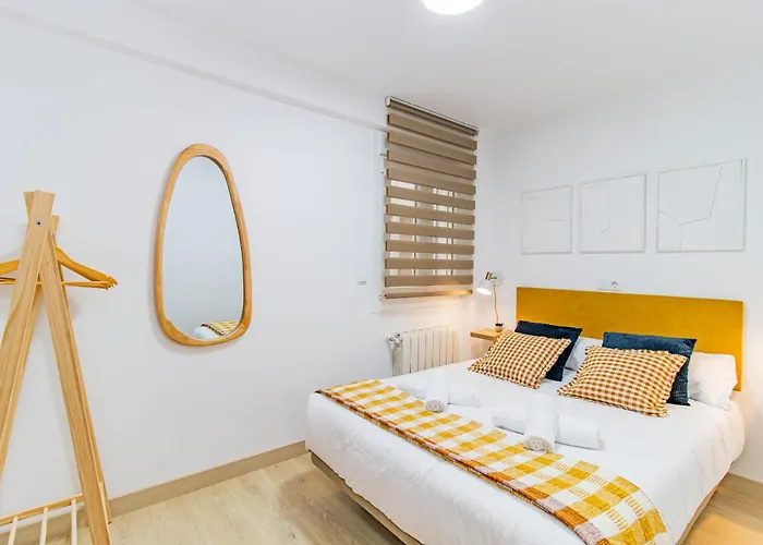 Modern Comfort In The Heart Of Apartamento Saragoça